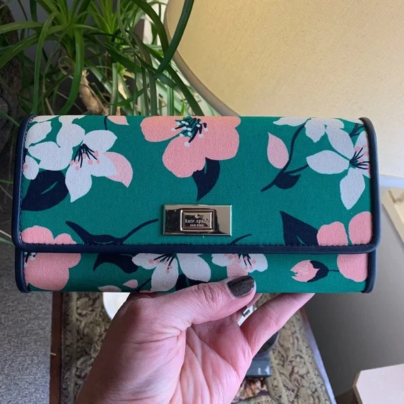 Authentic KATE SPADE Leather/canvas floral bifold large wallet - Picture 2 of 14